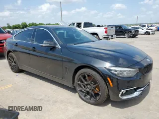 2018 BMW 4 Series 430i xDrive z VIN WBA4J3C57JBG90889, wystawiony jako Copart lot #61621455 z przebiegiem 40 979 mil mil oraz Czysty tytuł • Clean title. Historia ofert i sprzedaży dostępna na DreamBid. Obrazek 4.