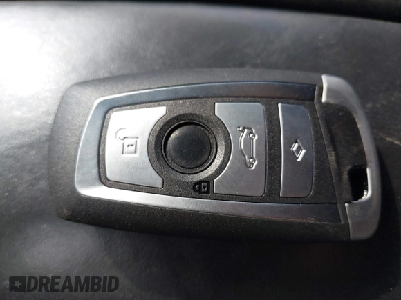 2013 BMW 7 Series 750Li с VIN WBAYE8C5XDD132351, выставлен на аукционе IAAI как лот 42229382 с пробегом 145 088 миль миль и . История ставок и продаж доступна на DreamBid. Изображение 11.