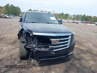 2019 Cadillac Escalade ESV Luxury z VIN 1GYS4HKJ2KR127777, wystawiony jako IAAI lot #42167625 z przebiegiem 187 464 mil mil oraz . Historia ofert i sprzedaży dostępna na DreamBid. Obrazek 12.