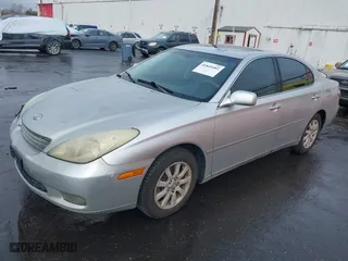 2003 Lexus ES 300 with VIN JTHBF30G830130603, listed as a IAAI auction lot 41849482 with 212,667 mi miles. Bid and sale history available at carsss.com. Image 17.
