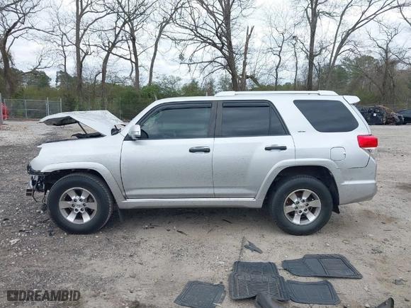 2011 Toyota 4Runner SR5 with VIN JTEZU5JR9B5021016, listed as a IAAI auction lot 41844799 with 155,361 mi miles. Bid and sale history available at carsss.com. Image 15.