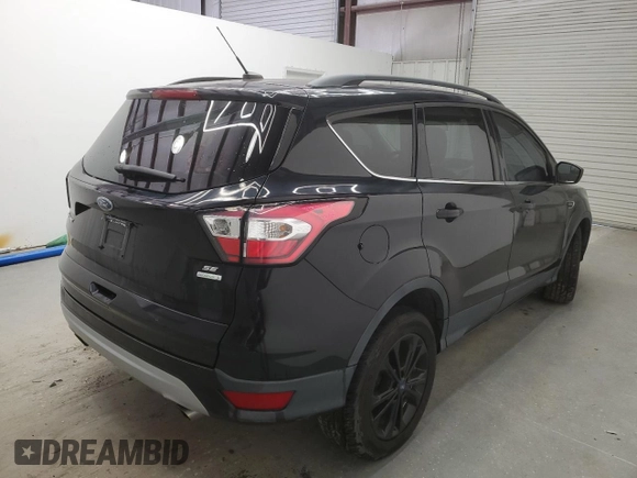 2018 Ford Escape SE with VIN 1FMCU0GD9JUC10886, listed as a Copart auction lot 49405045 with 47,165 mi miles and Clean Title. Bid and sale history available at carsss.com. Image 3.