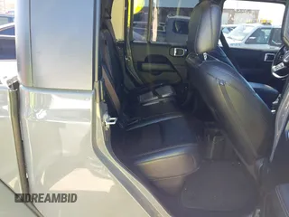 2020 Jeep Gladiator Overland z VIN 1C6HJTFG4LL143369, wystawiony jako IAAI lot #41827409 z przebiegiem 77 752 mil mil oraz . Historia ofert i sprzedaży dostępna na DreamBid. Obrazek 8.