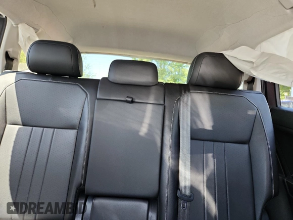2024 Volkswagen Tiguan SE with VIN 3VV3B7AX9RM137493, listed as a Copart auction lot 58978735 with 13,771 mi miles and Non repairable. Bid and sale history available at DreamBid. Image 10.