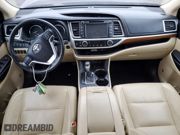 2018 Toyota Highlander Limited z VIN 5TDDZRFH4JS875072, wystawiony jako Copart lot #88634365 z przebiegiem Nie podano mil oraz Szkoda całkowita • Salvage title. Historia ofert i sprzedaży dostępna na DreamBid. Obrazek 8.