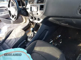 2015 Kia Rio EX with VIN KNADN4A31F6425359, listed as a IAAI auction lot 41345129 with 207,623 mi miles. Bid and sale history available at carsss.com. Image 5.