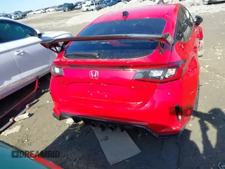 2024 Honda Civic Type R z VIN JHMFL5G42RX002438, wystawiony jako IAAI lot #41306668 z przebiegiem 10 978 mil mil oraz . Historia ofert i sprzedaży dostępna na DreamBid. Obrazek 16.