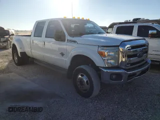 2015 Ford F-350 Lariat with VIN 1FT8W3DTXFEA10084, listed as a Copart auction lot 86024944 with 326,253 mi miles and Clean title. Bid and sale history available at DreamBid. Image 1.