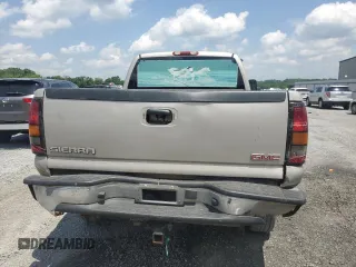2005 GMC Sierra 2500HD SLT with VIN 1GTHK29U95E103121, listed as a Copart auction lot 57219545 with Not provided miles and Salvage title. Bid and sale history available at DreamBid. Image 6.