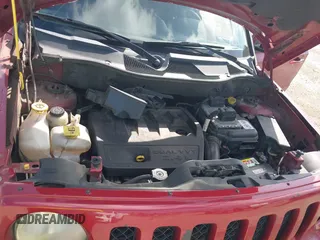 2014 Jeep Patriot Sport with VIN 1C4NJPBB5ED905733, listed as a IAAI auction lot 42757102 with 196,245 mi miles and . Bid and sale history available at DreamBid. Image 10.