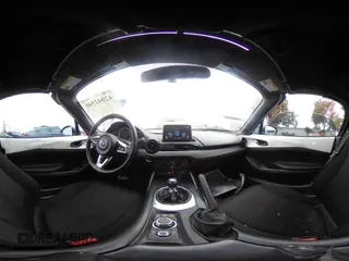 2016 Mazda MX-5 Miata Club z VIN JM1NDAC72G0109482, wystawiony jako IAAI lot #42042540 z przebiegiem 46 853 mil mil oraz . Historia ofert i sprzedaży dostępna na DreamBid. Obrazek 19.