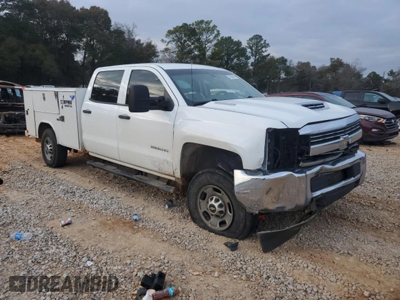 2018 Chevrolet Silverado 1500 with VIN 1GB1CUEY4JF106665, listed as a Copart auction lot 42390645 with 206,295 mi miles and Salvage Title. Bid and sale history available at DreamBid. Image 4.