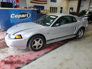 2004 Ford Mustang Standard z VIN 1FAFP40654F229302, wystawiony jako Copart lot #57402385 z przebiegiem 117 842 mil mil oraz Szkoda całkowita • Salvage title. Historia ofert i sprzedaży dostępna na DreamBid. Obrazek 1.