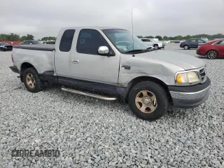 2000 Ford F-150 XL z VIN 2FTRX07L1YCA33404, wystawiony jako Copart lot #51214145 z przebiegiem Nie podano mil oraz Szkoda całkowita • Salvage title. Historia ofert i sprzedaży dostępna na DreamBid. Obrazek 4.