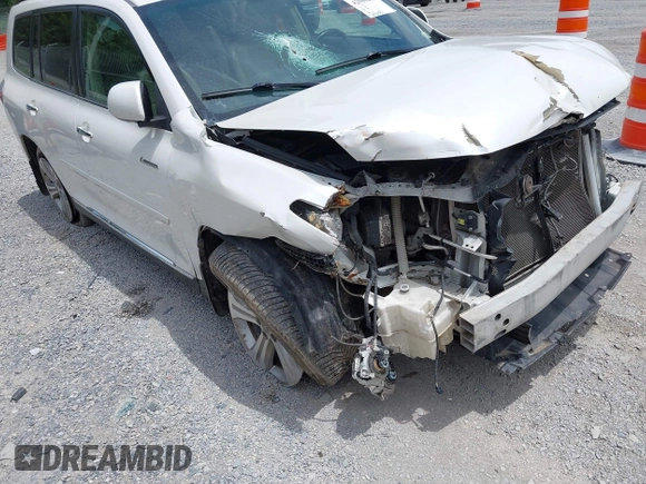 2013 Toyota Highlander Limited with VIN 5TDDK3EHXDS277513, listed as a IAAI auction lot 42506268 with 246,346 mi miles and . Bid and sale history available at DreamBid. Image 18.