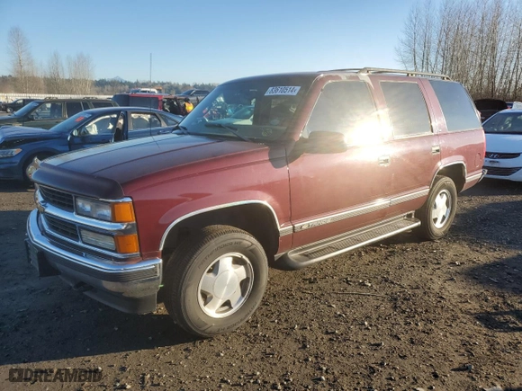 1998 Chevrolet Tahoe with VIN 1GNEK13R6WJ349240, listed as a Copart auction lot 83610514 with 97,259 mi miles and Clean Title. Bid and sale history available at carsss.com. Image 1.