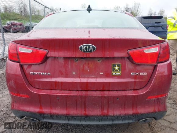 2015 Kia Optima EX с VIN 5XXGN4A70FG371153, выставлен на аукционе IAAI как лот 42219461 с пробегом 168 176 миль миль и . История ставок и продаж доступна на DreamBid. Изображение 17.