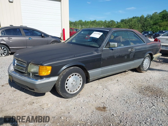 1986 Mercedes-Benz 560 z VIN WDBCA45D7GA200289, wystawiony jako IAAI lot #42313986 z przebiegiem 203 457 mil mil oraz . Historia ofert i sprzedaży dostępna na DreamBid. Obrazek 17.