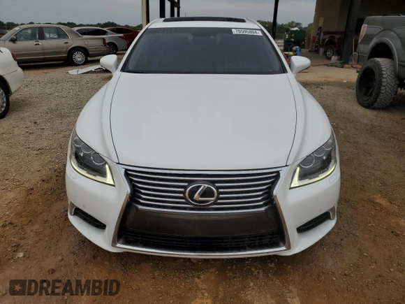 2013 Lexus LS 460 L with VIN JTHGL5EF1D5047402, listed as a Copart auction lot 70595804 with 95,553 mi miles and Salvage title. Bid and sale history available at DreamBid. Image 5.