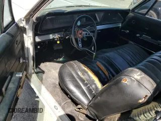 1966 Chevrolet Impala z VIN 164376C140839, wystawiony jako Copart lot #55460165 z przebiegiem 9 061 mil mil oraz Szkoda całkowita • Salvage title. Historia ofert i sprzedaży dostępna na DreamBid. Obrazek 8.