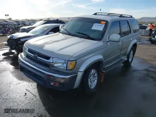 2001 Toyota 4Runner SR5 with VIN JT3HN86R619053456, listed as a IAAI auction lot 41713004 with 335,140 mi miles. Bid and sale history available at carsss.com. Image 2.