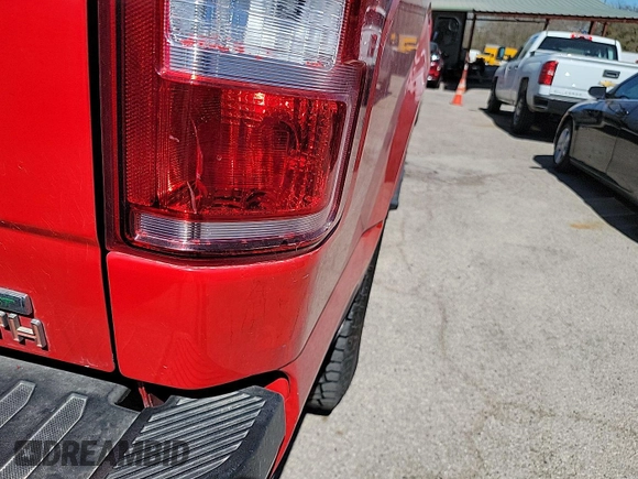2020 Ford F-150 XL with VIN 1FTEW1E41LKE81388, listed as a IAAI auction lot 42715664 with 113,099 mi miles and . Bid and sale history available at DreamBid. Image 11.