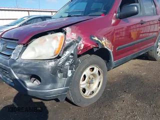 2005 Honda CR-V LX with VIN JHLRD68545C016886, listed as a IAAI auction lot 42077038 with 275,148 mi miles and . Bid and sale history available at DreamBid. Image 6.
