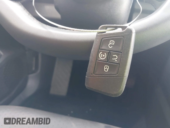 2020 Volkswagen Jetta SEL with VIN 3VWE57BU5LM101498, listed as a IAAI auction lot 42298171 with 28,597 mi miles and . Bid and sale history available at DreamBid. Image 11.
