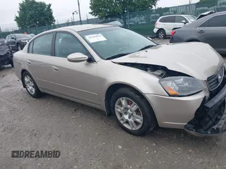 2005 Nissan Altima SL z VIN 1N4AL11DX5N485718, wystawiony jako IAAI lot #42321870 z przebiegiem 130 198 mil mil oraz . Historia ofert i sprzedaży dostępna na DreamBid. Obrazek 1.