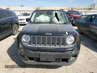 2017 Jeep Renegade Latitude with VIN ZACCJABB4HPG65746, listed as a Copart auction lot 48880755 with 98,630 mi miles and Salvage Title. Bid and sale history available at carsss.com. Image 5.