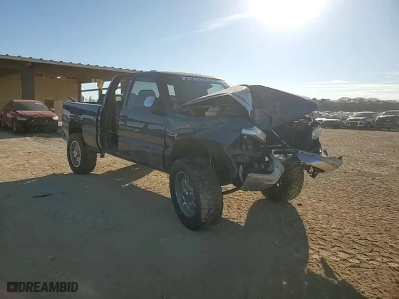 2001 Chevrolet Silverado 1500 LT with VIN 1GCEK19T31Z134727, listed as a Copart auction lot 46587895 with 285,020 mi miles and Salvage Title. Bid and sale history available at carsss.com. Image 11.
