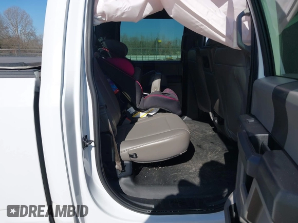 2019 Ford F-150 XL with VIN 1FTEW1EP8KKD98520, listed as a IAAI auction lot 41775566 with 128,021 mi miles. Bid and sale history available at carsss.com. Image 8.