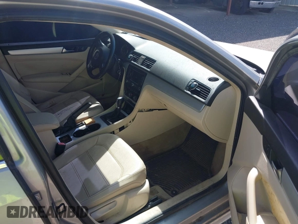 2013 Volkswagen Passat SE w/Sunroof with VIN 1VWBH7A35DC118355, listed as a IAAI auction lot 41835236 with 228,358 mi miles. Bid and sale history available at carsss.com. Image 5.