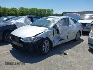 2017 Hyundai Elantra Value Edition z VIN KMHD84LF4HU062020, wystawiony jako IAAI lot #42366249 z przebiegiem 103 203 mil mil oraz . Historia ofert i sprzedaży dostępna na DreamBid. Obrazek 2.
