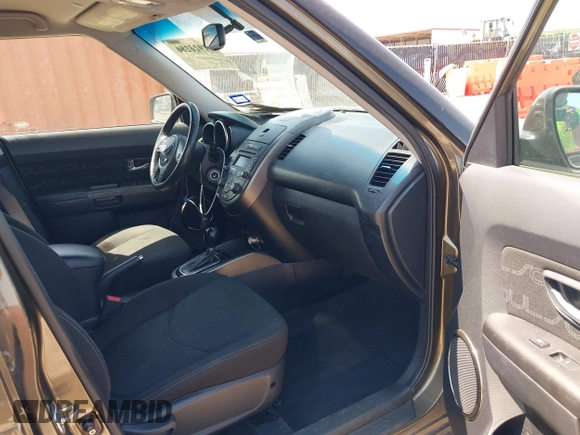 2012 Kia Soul + with VIN KNDJT2A69C7403710, listed as a IAAI auction lot 41916201 with 163,064 mi miles. Bid and sale history available at carsss.com. Image 5.