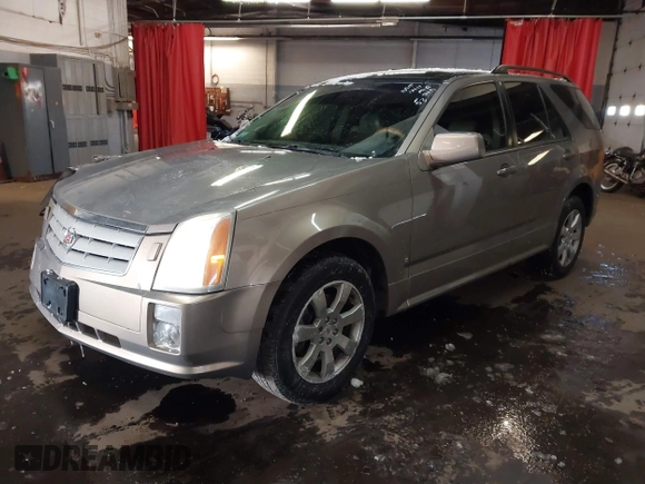 2008 Cadillac SRX AWD with VIN 1GYEE437080170811, listed as a IAAI auction lot 41218795 with 135,347 mi miles. Bid and sale history available at carsss.com. Image 2.