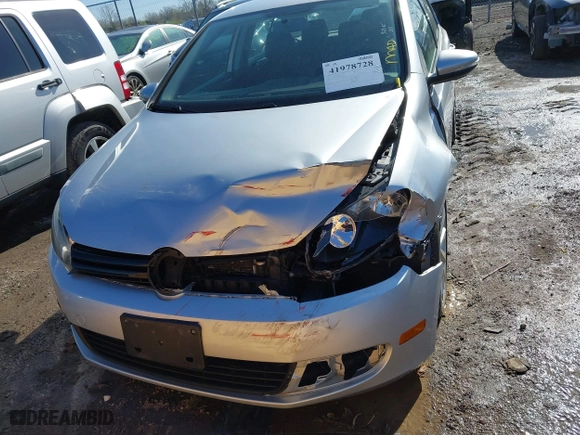 2013 Volkswagen Golf TDI with VIN WVWDM7AJ0DW138100, listed as a IAAI auction lot 41978728 with 103,264 mi miles. Bid and sale history available at carsss.com. Image 12.