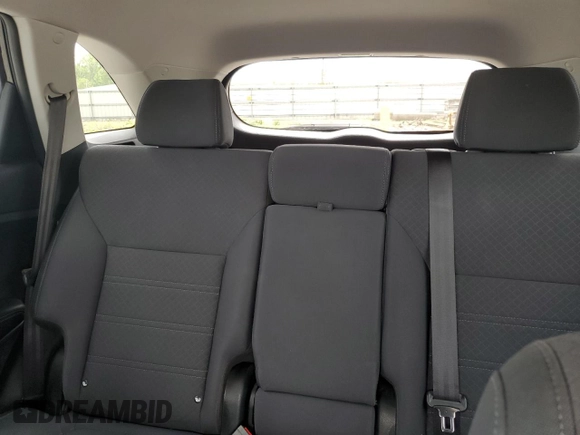2018 Kia Sorento LX with VIN 5XYPG4A33JG404707, listed as a Copart auction lot 51875565 with 226,214 mi miles and Salvage Title. Bid and sale history available at carsss.com. Image 10.