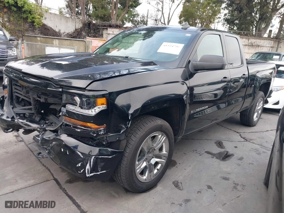 2018 Chevrolet Silverado 1500 Custom with VIN 1GCRCPEC0JZ321723, listed as a IAAI auction lot 41534756 with 44,224 mi miles. Bid and sale history available at carsss.com. Image 20.
