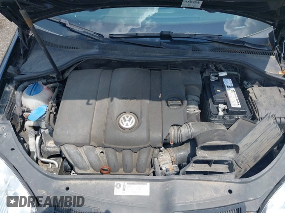 2010 Volkswagen Jetta SE with VIN 3VWRZ7AJ3AM024737, listed as a IAAI auction lot 42626711 with 132,754 mi miles and . Bid and sale history available at DreamBid. Image 10.