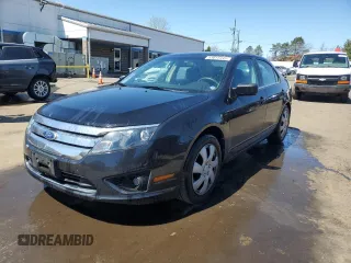 2011 Ford Fusion SE with VIN 3FAHP0HA5BR142817, listed as a Copart auction lot 53614445 with 175,096 mi miles and Salvage Title. Bid and sale history available at DreamBid. Image 1.