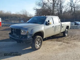 2008 GMC Sierra 3500HD SRW SLT z VIN 1GTHK33698F206358, wystawiony jako IAAI lot #41395304 z przebiegiem 280 645 mil mil oraz . Historia ofert i sprzedaży dostępna na DreamBid. Obrazek 20.