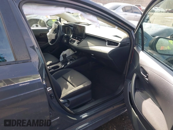 2024 Toyota Corolla LE z VIN 5YFB4MDE1RP210443, wystawiony jako IAAI lot #41865788 z przebiegiem 12 790 mil mil oraz . Historia ofert i sprzedaży dostępna na DreamBid. Obrazek 5.