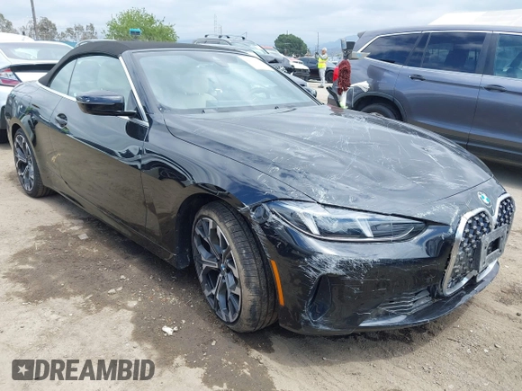 2025 BMW 4 Series 430i z VIN WBA33DB08SCU35159, wystawiony jako IAAI lot #42019631 z przebiegiem 895 mil mil oraz . Historia ofert i sprzedaży dostępna na DreamBid. Obrazek 1.