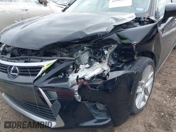 2015 Lexus CT 200h z VIN JTHKD5BH2F2232737, wystawiony jako IAAI lot #41592575 z przebiegiem 91 211 mil mil oraz . Historia ofert i sprzedaży dostępna na DreamBid. Obrazek 17.