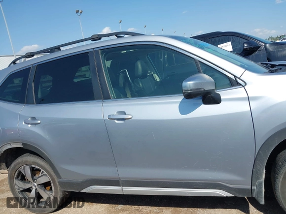 2020 Subaru Forester Touring with VIN JF2SKAXC5LH443602, listed as a IAAI auction lot 41868286 with 101,156 mi miles. Bid and sale history available at carsss.com. Image 14.