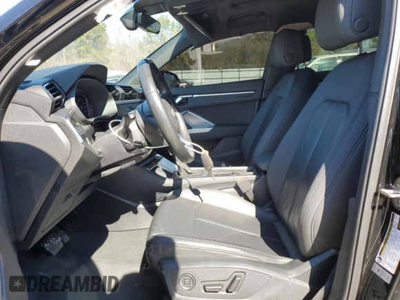2020 Audi Q3 S line Premium Plus с VIN WA1EECF37L1043009, выставлен на аукционе Copart как лот 47324095 с пробегом 85 320 миль миль и Списание • Salvage title. История ставок и продаж доступна на DreamBid. Изображение 7.