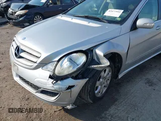 2007 Mercedes-Benz R 3.5L with VIN 4JGCB65EX7A055912, listed as a IAAI auction lot 42477553 with 193,144 mi miles and . Bid and sale history available at DreamBid. Image 6.