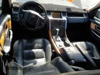 2006 Land Rover Range Rover Sport HSE z VIN SALSF25446A974185, wystawiony jako Copart lot #47285385 z przebiegiem 178 600 mil mil oraz Szkoda całkowita • Salvage title. Historia ofert i sprzedaży dostępna na DreamBid. Obrazek 8.