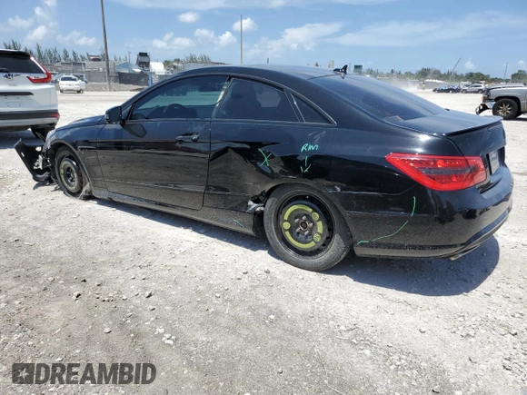 2012 Mercedes-Benz E 550 with VIN WDDKJ7DB0CF150479, listed as a Copart auction lot 60228145 with 95,950 mi miles and Salvage title. Bid and sale history available at DreamBid. Image 2.